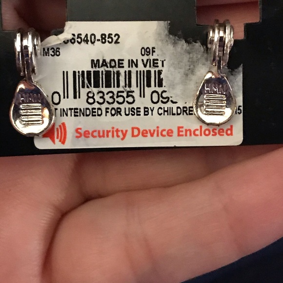 NAPIER SILVER TONE/PURPLE STONE CLIP ON EARRINGS - Picture 3 of 5